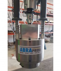 attrezzature asservimento macchine e automatismi di produzione - Sollevatori aste di cottura