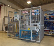 Packaging e gestione post produzione Pulizia foro